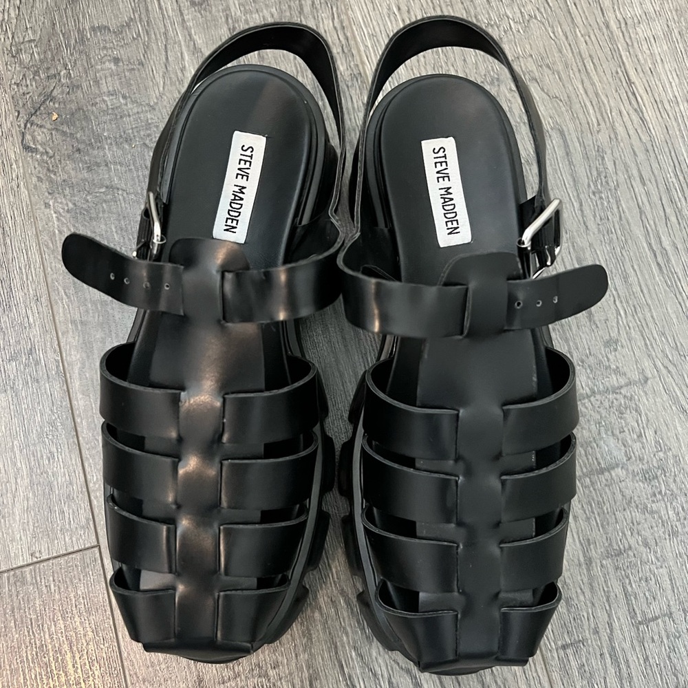 Steve Madden sandlas